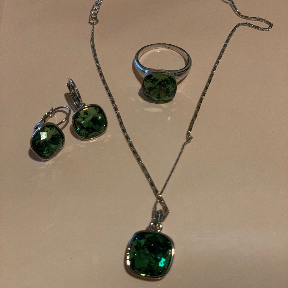 Crystal jewelry set - Green Swarovski Crystal